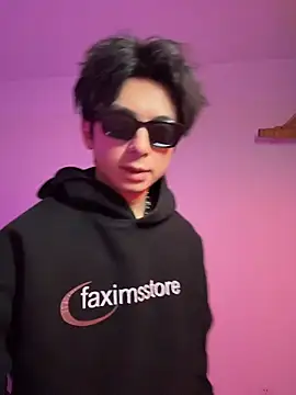 Snapshot of kissbaby-111 chatting on March 21, 6:00 pm kissbaby-111 online show from March 21, 6:00 pm