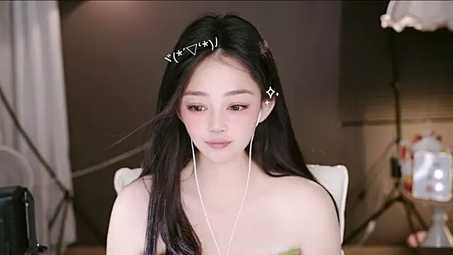 Anne-w online show from June 9, 12:06 pm