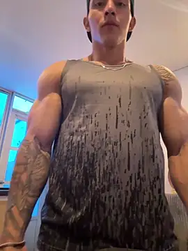 Snapshot of JAYCAM_ chatting on June 6, 2:11 pm JAYCAM online show from June 6, 2:11 pm