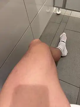 Snapshot of musclex777 chatting on March 24, 2:11 pm musclex777 online show from March 24, 2:11 pm