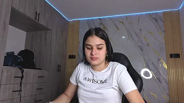 Snapshot of Valkiria77_Eup chatting on March 20, 11:15 am Valkiria77 Eup online show from March 20, 11:15 am