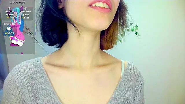 Snapshot of Layla_Muur chatting on March 26, 3:17 pm Layla Muur online show from March 26, 3:17 pm