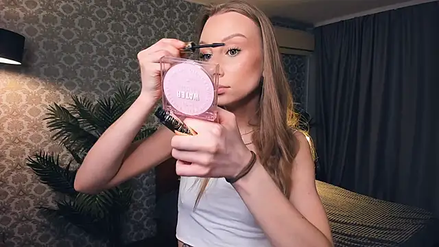 Snapshot of AmilyAmilli chatting on March 21, 11:26 am AmilyAmilli online show from March 21, 11:26 am