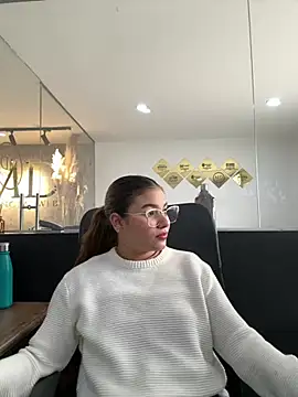 HAILYSTONE online show from March 27, 7:13 pm