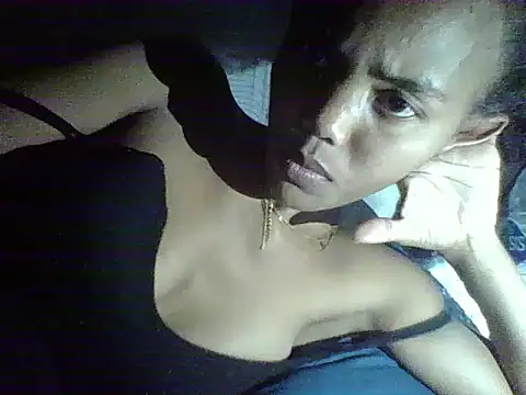 Snapshot of Elenah94 chatting on March 21, 10:02 pm Elenah94 online show from March 21, 10:02 pm