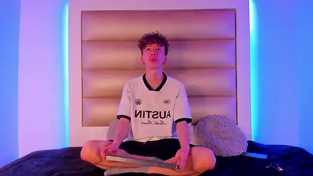 dante sk online show from March 28, 10:53 pm