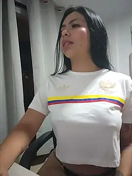 Noa rousse01 online show from July 9, 5:44 am