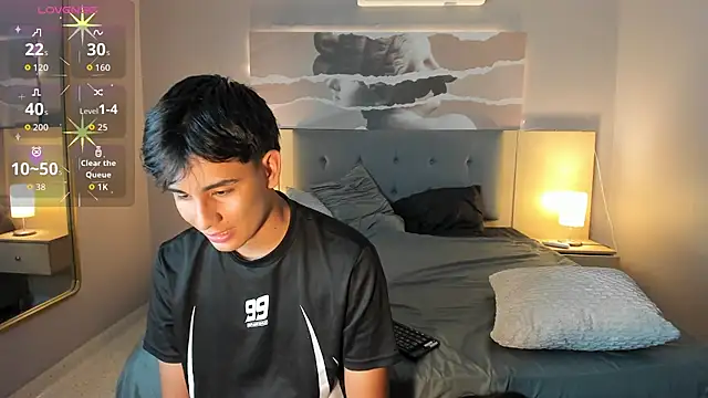 CleoandJames online show from March 22, 11:35 am