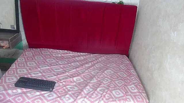 Snapshot of alma_ramseycm chatting on March 24, 2:44 pm alma ramseycm online show from March 24, 2:44 pm