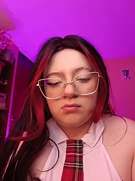 Gigi hart7 online show from April 24, 12:24 am