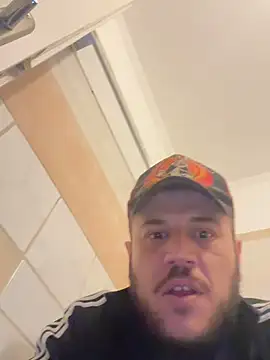 Snapshot of big-cock33a chatting on March 26, 7:19 pm big-cock33a online show from March 26, 7:19 pm