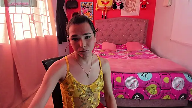 Sofia Hot Latina online show from June 21, 9:17 pm