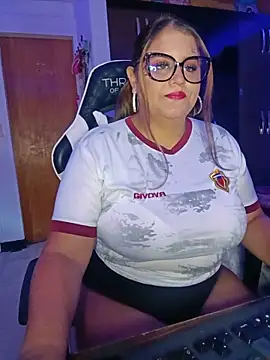 Bonny rousse01 online show from June 13, 11:52 am