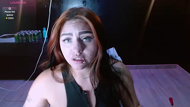 Miley Clarck online show from May 29, 7:45 pm