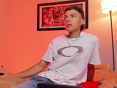 Noahh Saky online show from March 21, 3:22 am