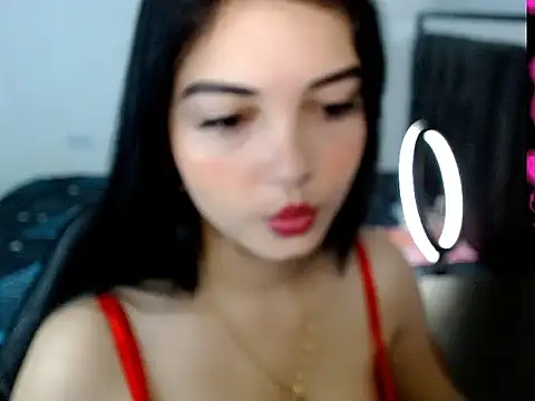 Snapshot of veleria_allurin chatting on April 1, 9:56 pm veleria allurin online show from April 1, 9:56 pm