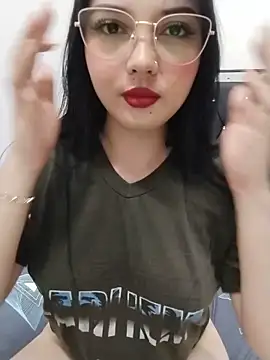 Snapshot of veleria_allurin chatting on June 14, 12:52 am veleria allurin online show from June 14, 12:52 am