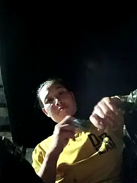 Snapshot of Meo-concute chatting on March 20, 1:27 pm Meo-concute online show from March 20, 1:27 pm