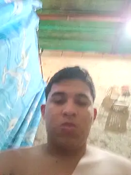 alee28728 online show from March 25, 9:10 pm