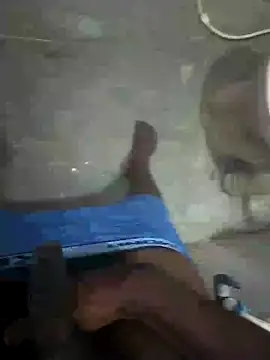 Snapshot of zidjgsoh chatting on March 28, 11:21 am zidjgsoh online show from March 28, 11:21 am