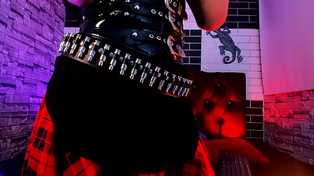 Snapshot of silacitex_effy chatting on June 20, 4:15 am silacitex effy online show from June 20, 4:15 am