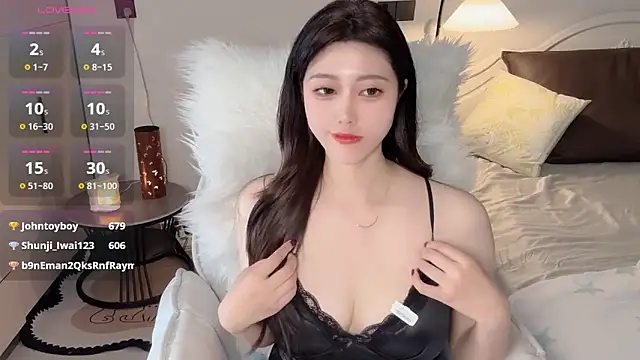 Siren M online show from May 28, 5:27 am