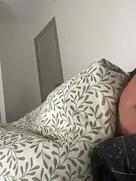 Snapshot of Sexyandtiny chatting on March 25, 9:26 am Sexyandtiny online show from March 25, 9:26 am