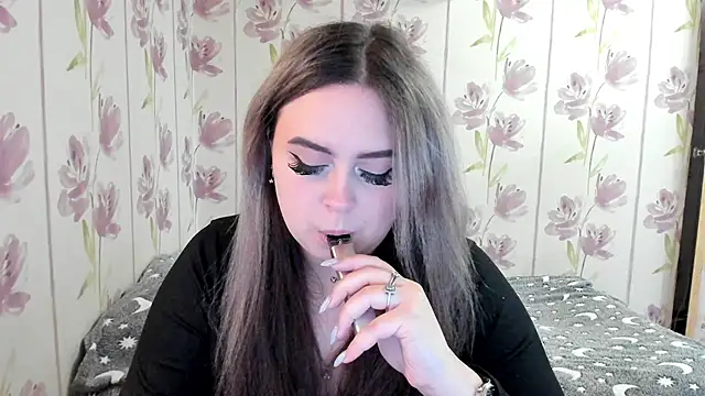 Agathameoww online show from April 14, 9:26 am