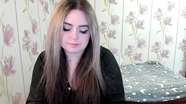 Agathameoww online show from April 15, 9:49 am