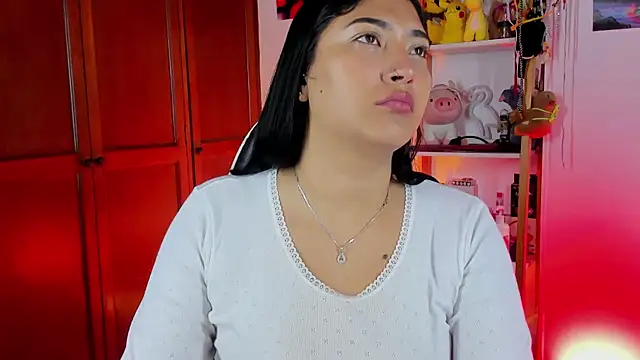ami santos online show from August 3, 8:23 pm