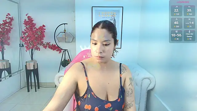 Snapshot of Natalia_cartier chatting on June 11, 2:53 am Natalia cartier online show from June 11, 2:53 am