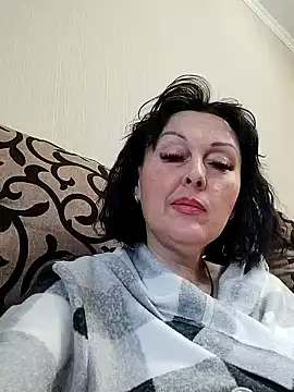 Snapshot of HelgaDennis chatting on May 10, 12:32 pm HelgaDennis online show from May 10, 12:32 pm