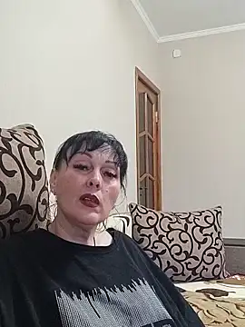 Snapshot of HelgaDennis chatting on May 13, 4:15 pm HelgaDennis online show from May 13, 4:15 pm