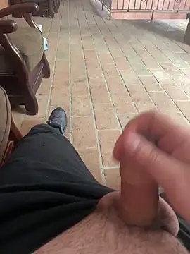 Snapshot of rolly2026 chatting on March 21, 12:43 pm rolly2026 online show from March 21, 12:43 pm