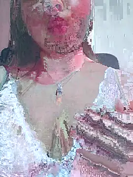 Snapshot of Yelii_ chatting on July 28, 8:52 pm Yelii online show from July 28, 8:52 pm