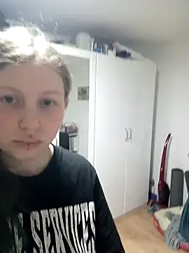 LinaMayer7 online show from March 26, 5:40 pm