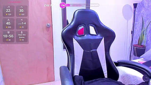 luna lat online show from March 20, 11:48 am