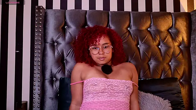 lara curly online show from March 24, 10:20 am