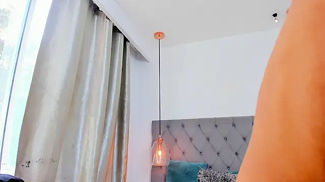 Snapshot of your_d0ll1 chatting on March 26, 1:17 pm your d0ll1 online show from March 26, 1:17 pm