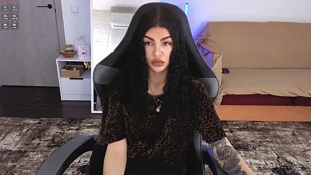 AnacondaOnn online show from March 27, 6:41 am