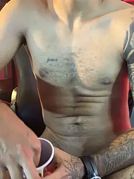 Snapshot of KyleJoss30 chatting on March 21, 8:19 am KyleJoss30 online show from March 21, 8:19 am