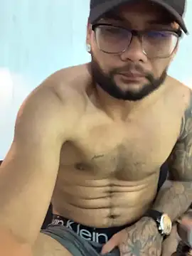 Snapshot of KyleJoss30 chatting on March 25, 9:15 am KyleJoss30 online show from March 25, 9:15 am