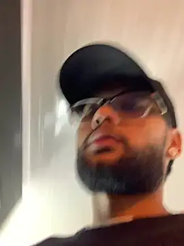 Snapshot of KyleJoss30 chatting on March 26, 9:20 pm KyleJoss30 online show from March 26, 9:20 pm