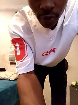 Snapshot of theejerkson chatting on March 21, 3:11 am theejerkson online show from March 21, 3:11 am