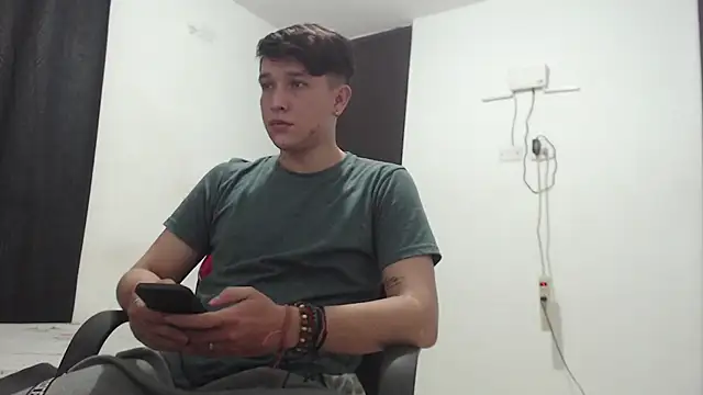 Lucifeeeer 666 online show from April 23, 8:00 pm