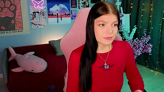 Snapshot of Softeach chatting on March 28, 3:00 pm Softeach online show from March 28, 3:00 pm