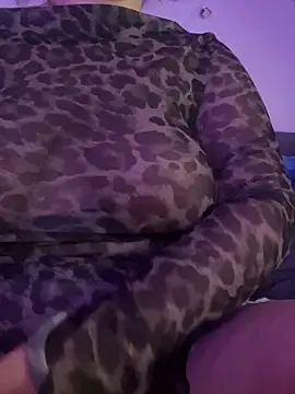 Snapshot of savageebny chatting on March 21, 8:19 am savageebny online show from March 21, 8:19 am