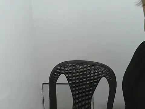 Snapshot of Gel_Huge_Butt chatting on March 28, 7:13 pm Gel Huge Butt online show from March 28, 7:13 pm