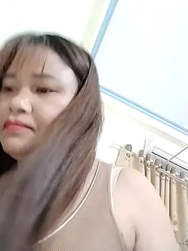 Snapshot of Moubie1 chatting on March 28, 10:04 am Moubie1 online show from March 28, 10:04 am