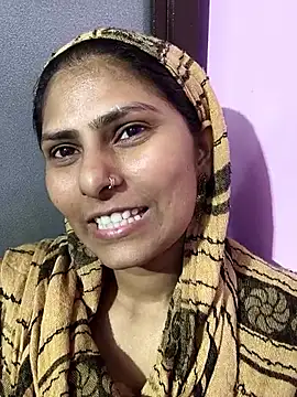 SUZI 777 online show from April 14, 3:23 am